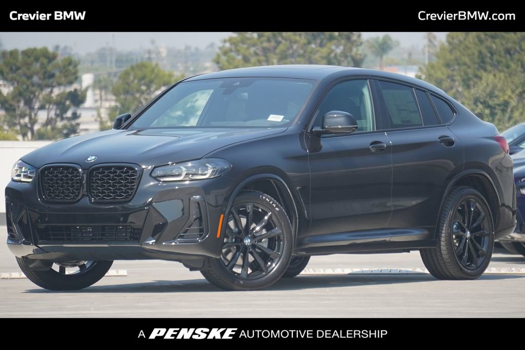 Used 2025 BMW X4 xDrive30i w/ Premium Package image 1