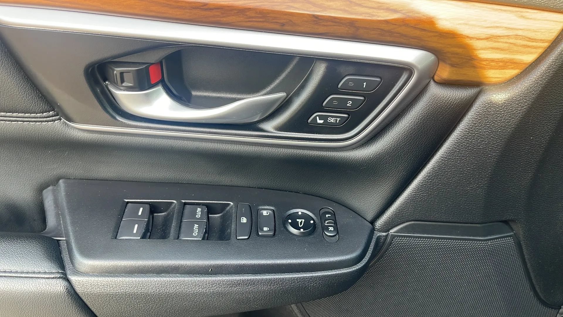 Used 2022 Honda CR-V EX-L image 23