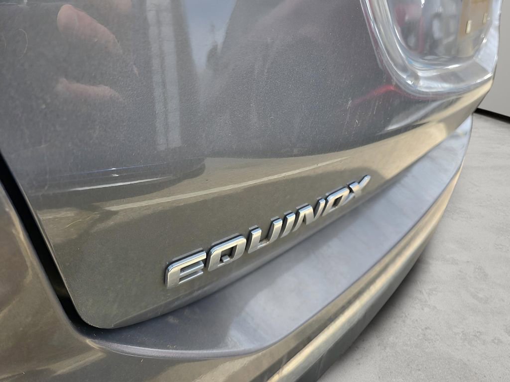 Used 2018 Chevrolet Equinox LT image 16