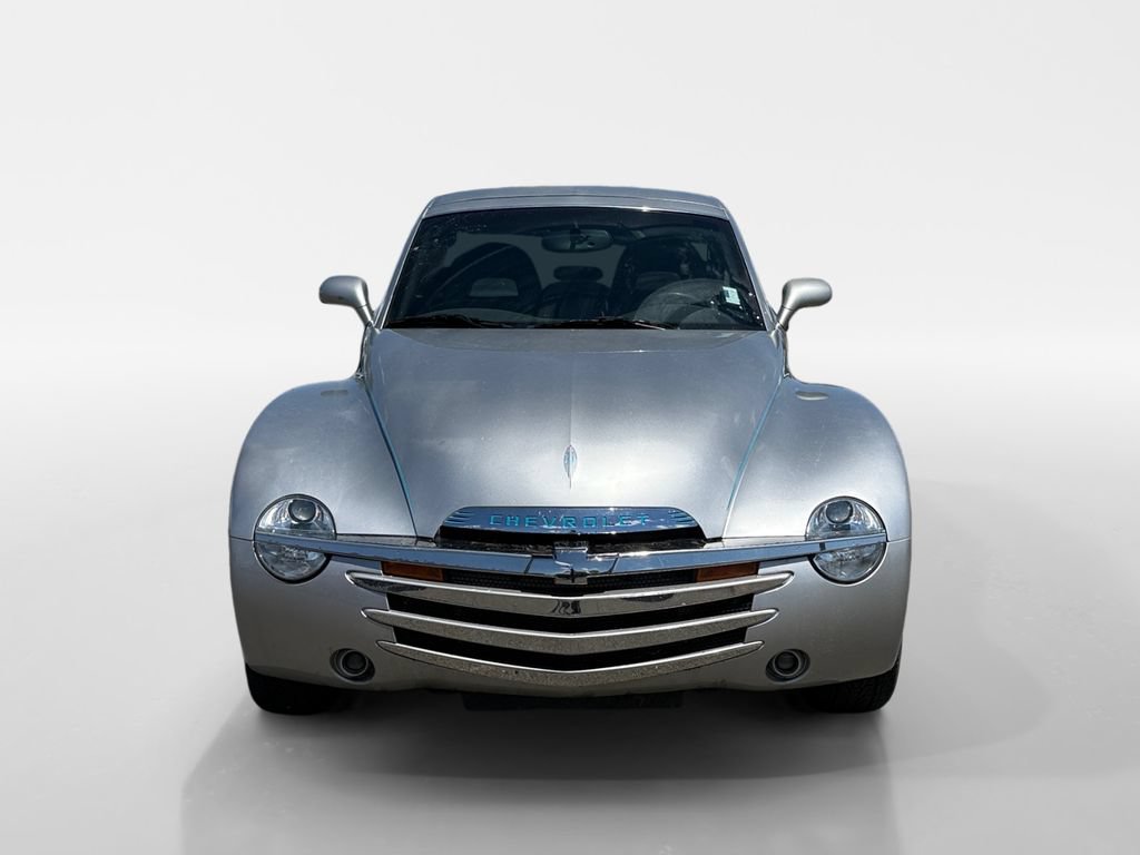 Used 2005 Chevrolet SSR w/ Preferred Equipment Group RWD image 10