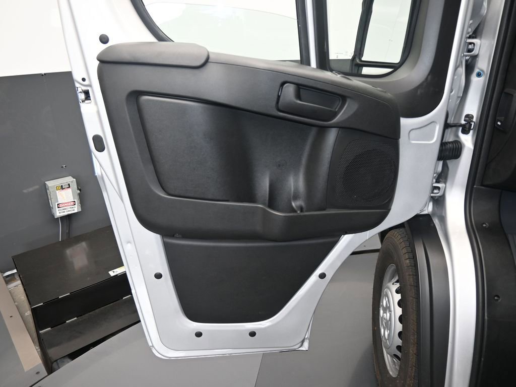 Used 2025 RAM ProMaster 1500 image 11