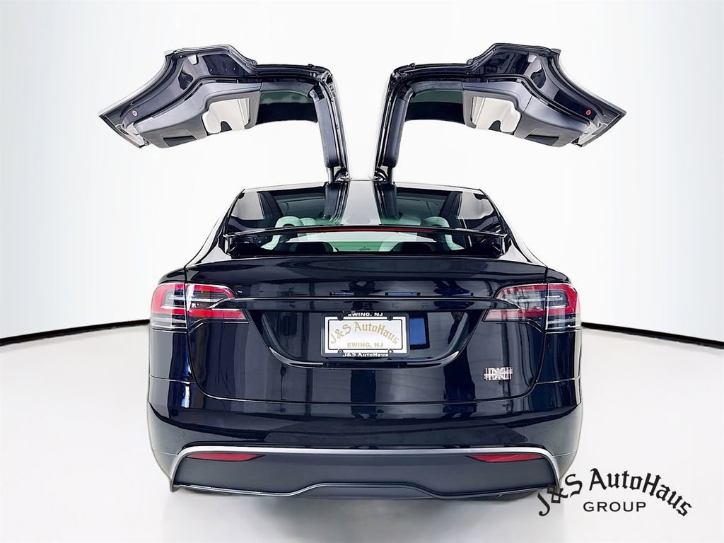 Used 2026 Tesla Model X Plaid image 6
