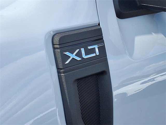 New 2025 Ford Maverick XLT w/ XLT Luxury Package image 18