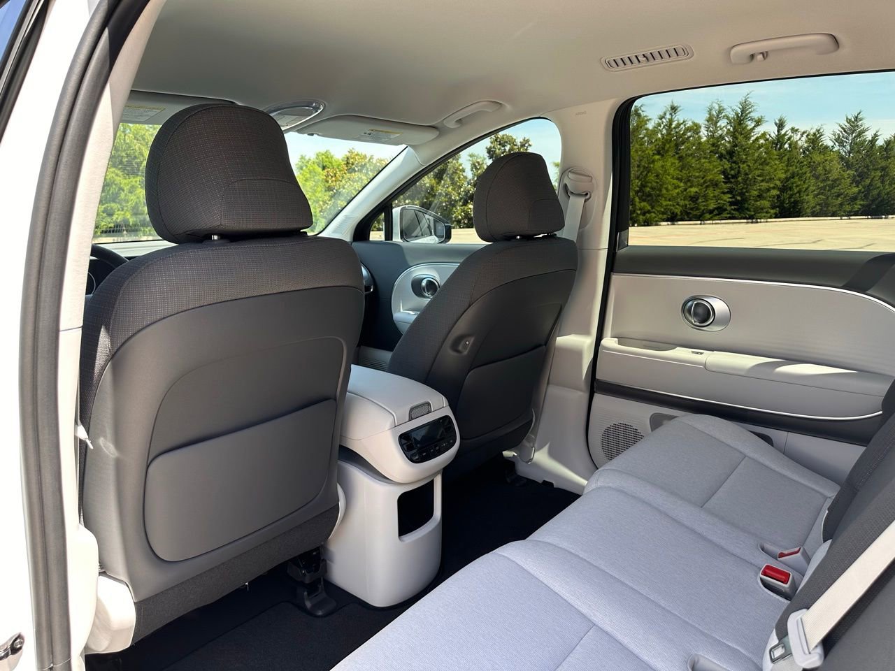 New 2026 Hyundai Ioniq 9 S image 18