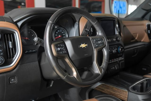 Used 2022 Chevrolet Silverado 2500 High Country w/ Z71 Off-Road Package AWD/4WD image 16