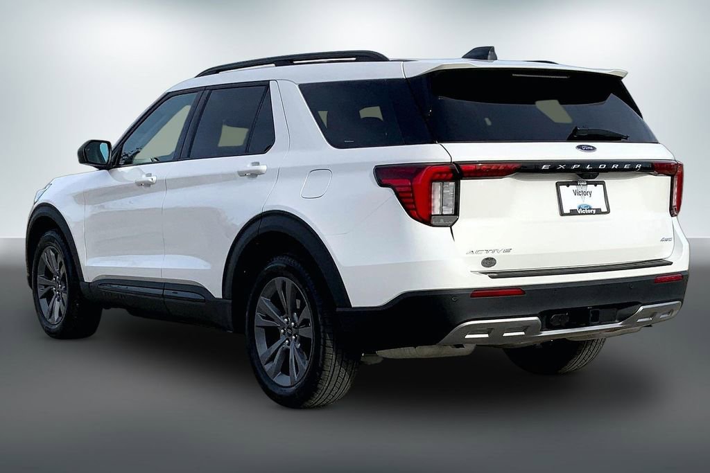 Used 2026 Ford Explorer Active w/ Active Comfort Package AWD/4WD image 10
