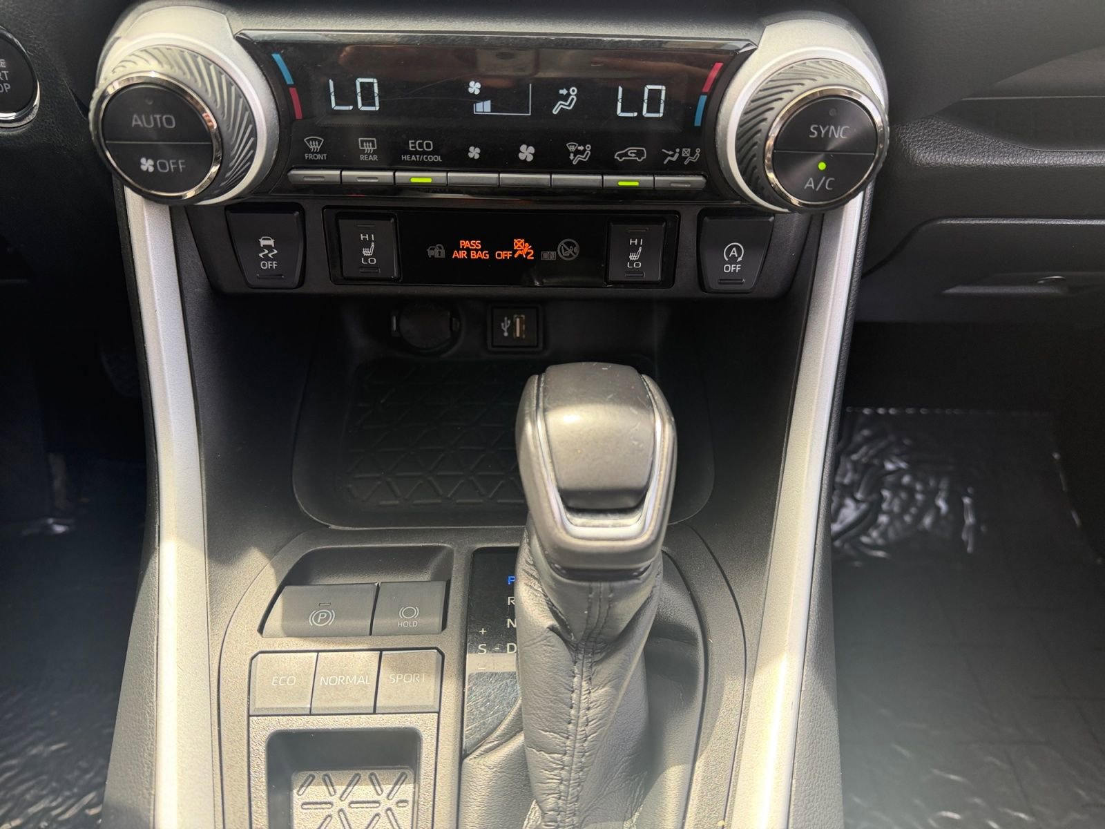 Certified 2023 Toyota RAV4 XLE Premium image 17