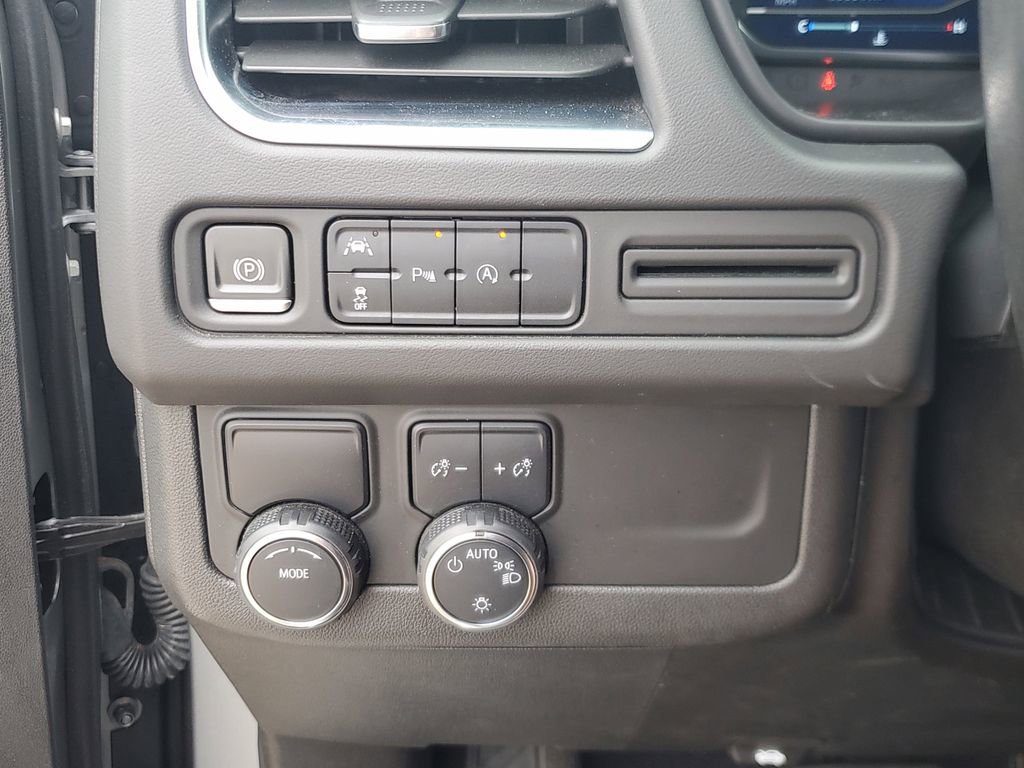 Used 2024 Chevrolet Tahoe Premier image 22