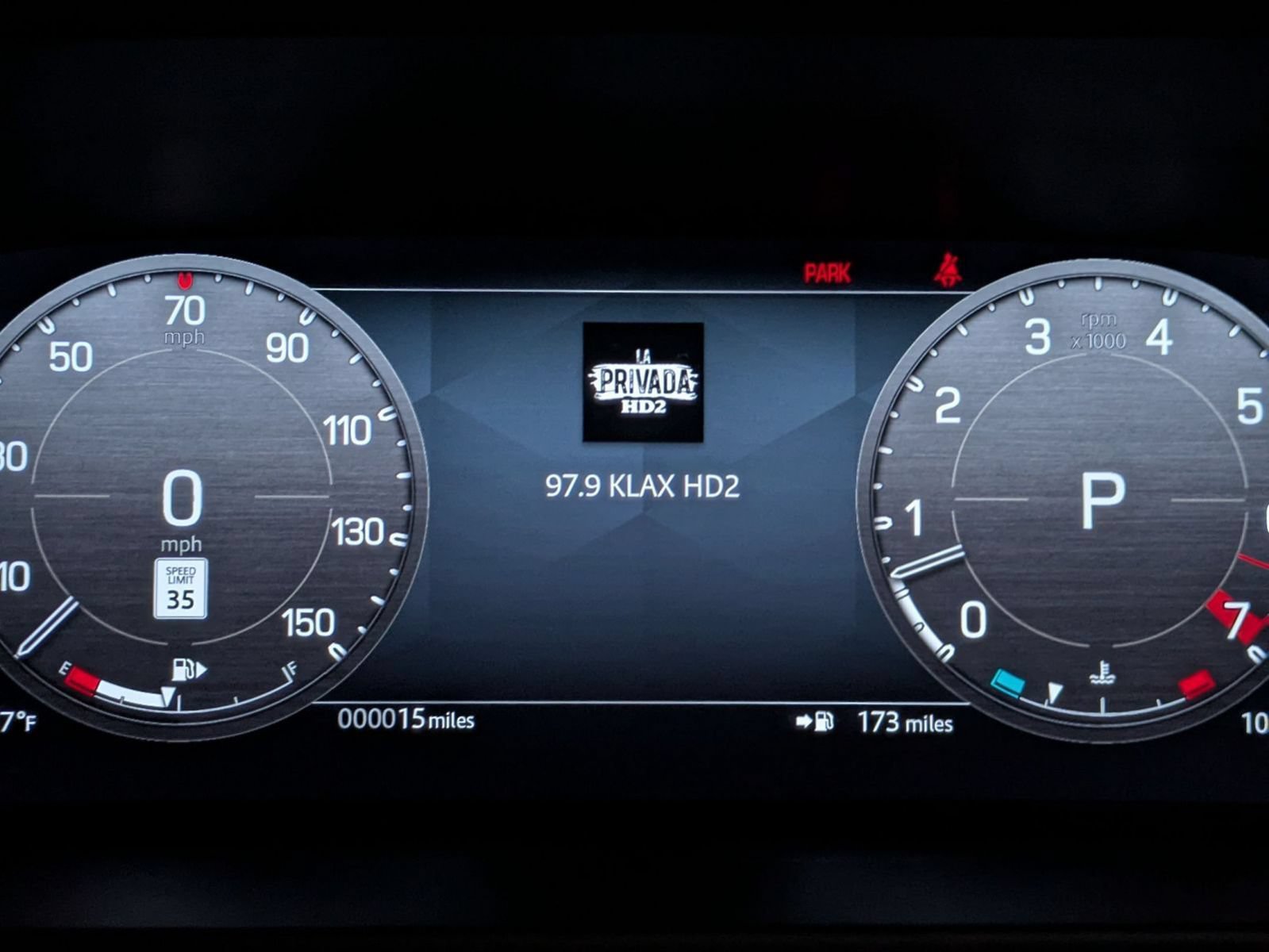 New 2026 Land Rover Defender 110 X-Dynamic SE AWD/4WD image 18
