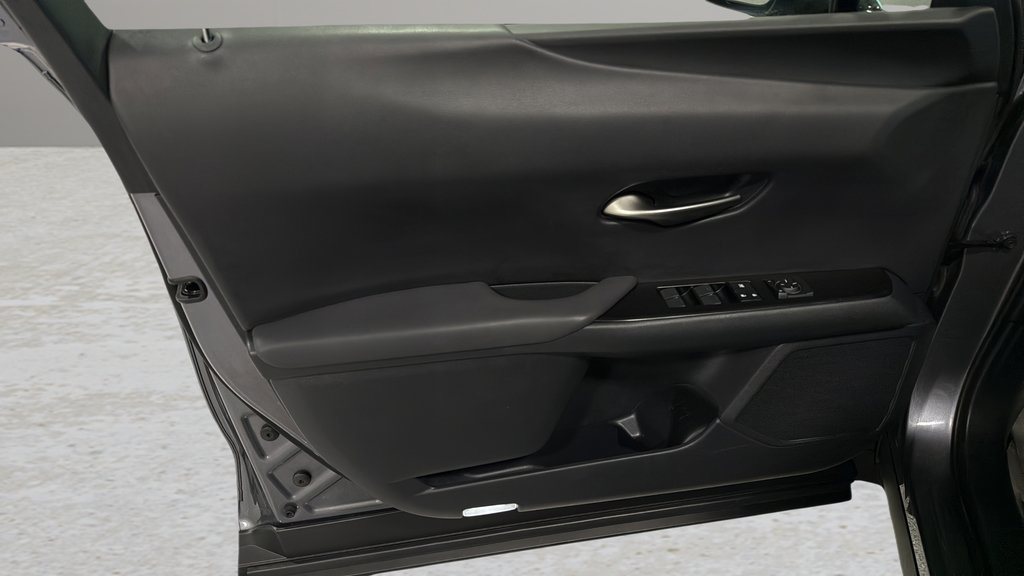 Used 2019 Lexus UX 200 F Sport FWD image 10
