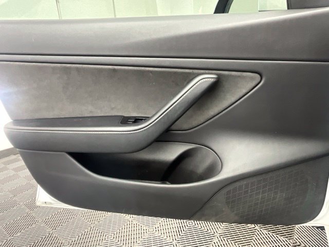 Used 2019 Tesla Model 3 Long Range AWD/4WD image 6