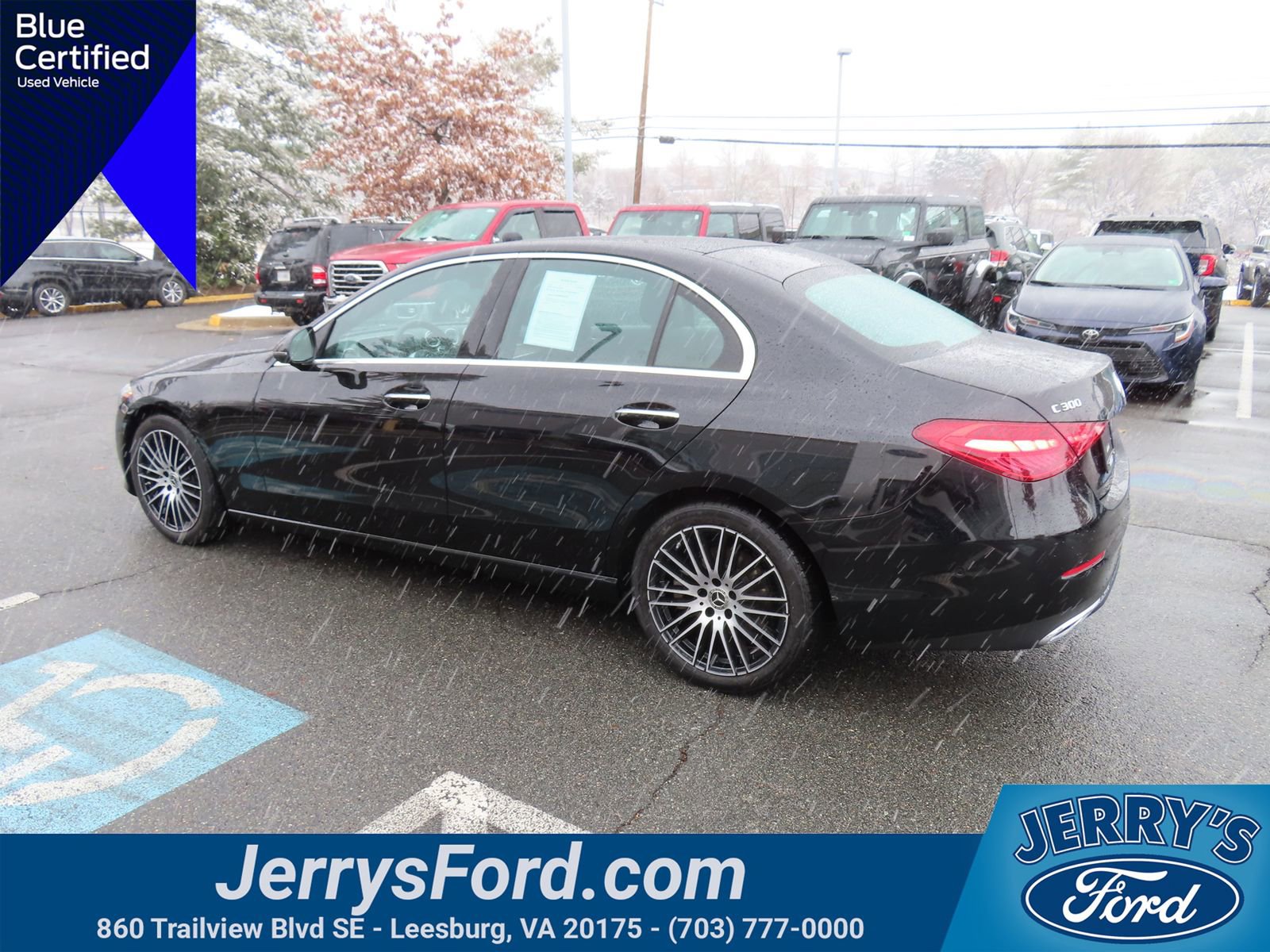 Used 2025 Mercedes-Benz C 300 4MATIC Sedan image 6