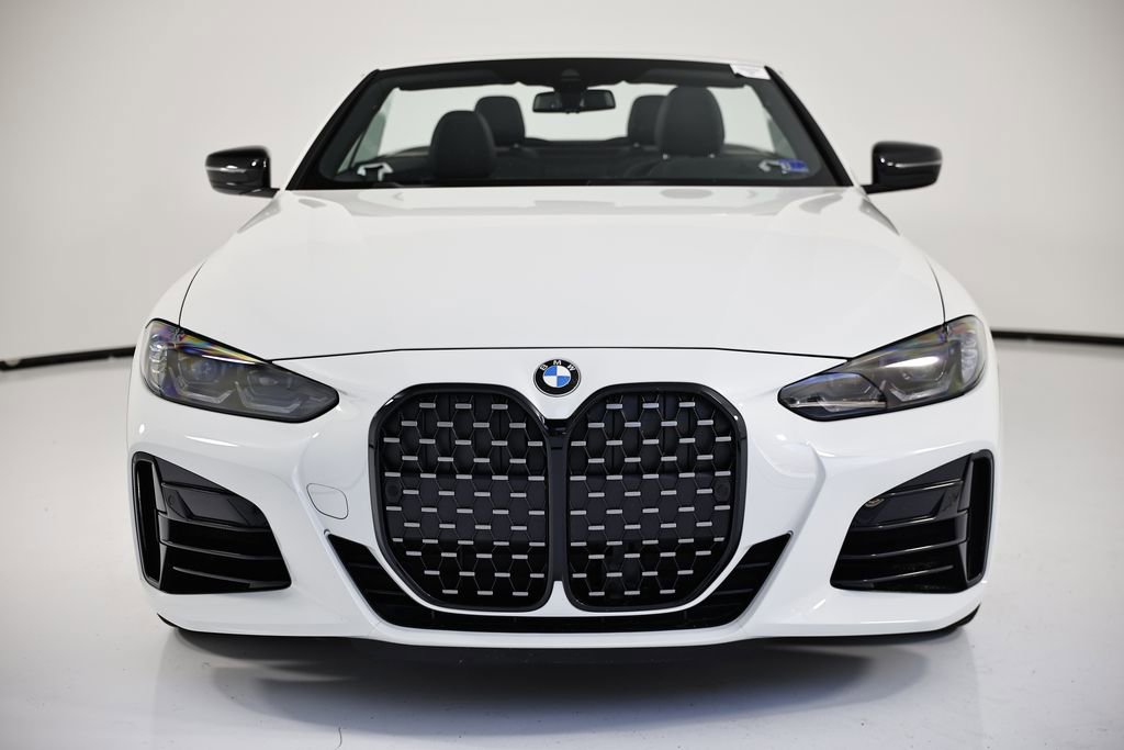 Used 2022 BMW M440i Convertible w/ Premium Package image 8