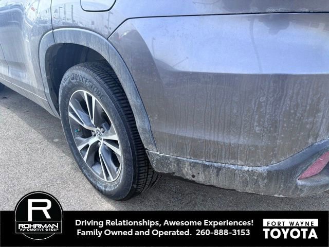 Used 2018 Toyota Highlander Plus image 4