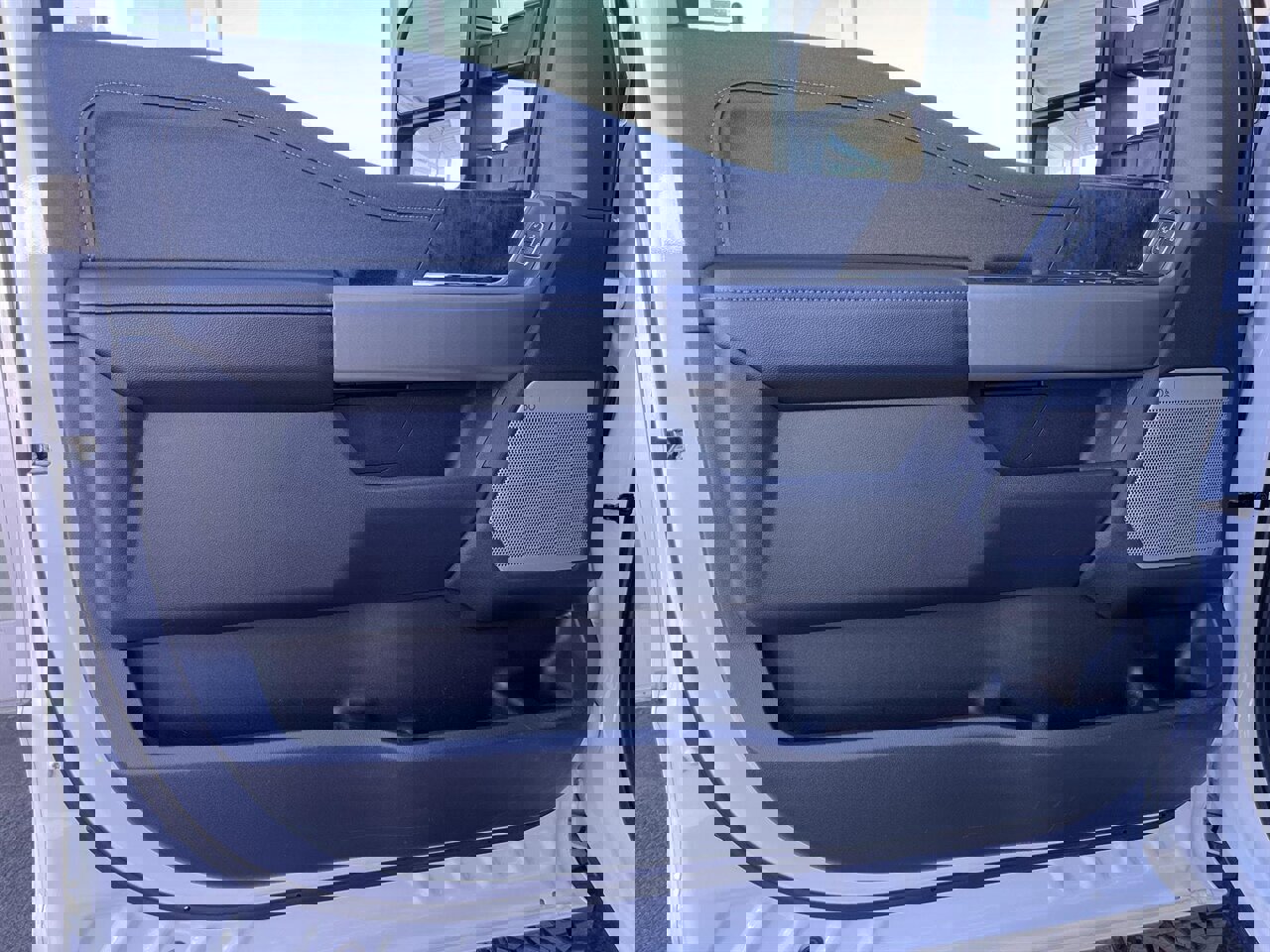 Used 2024 Ford F250 Lariat image 15