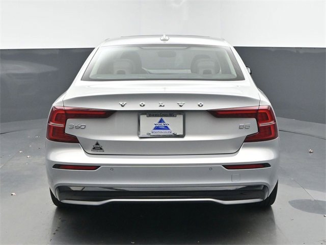 Used 2023 Volvo S60 B5 Plus w/ Climate Package image 7