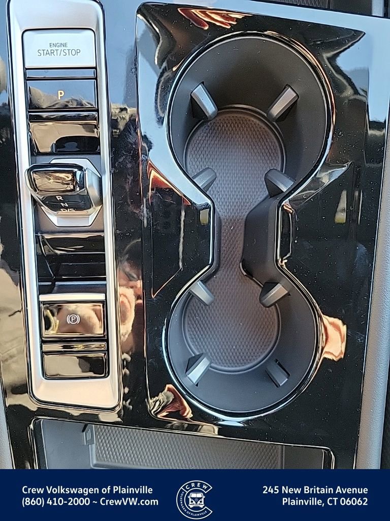 New 2026 Volkswagen Atlas Cross Sport SE image 9