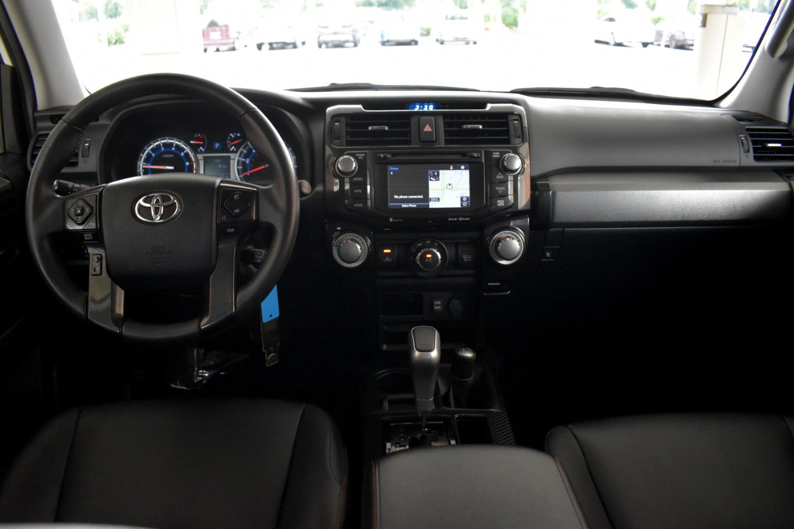 Used 2018 Toyota 4Runner TRD Off-Road Premium w/ Convenience Package AWD/4WD image 15