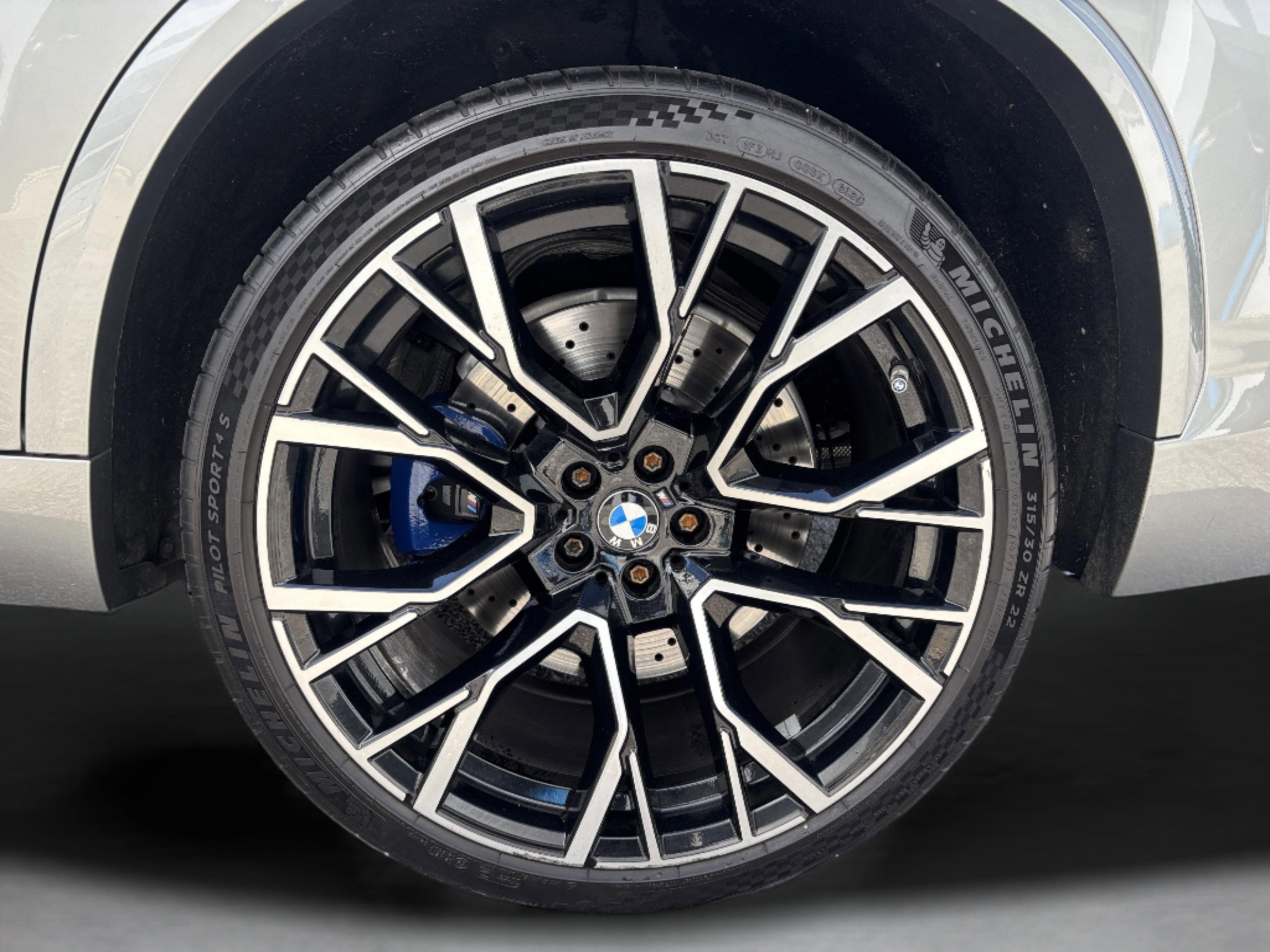 Used 2022 BMW X5 M w/ Competition Package 2 image 33