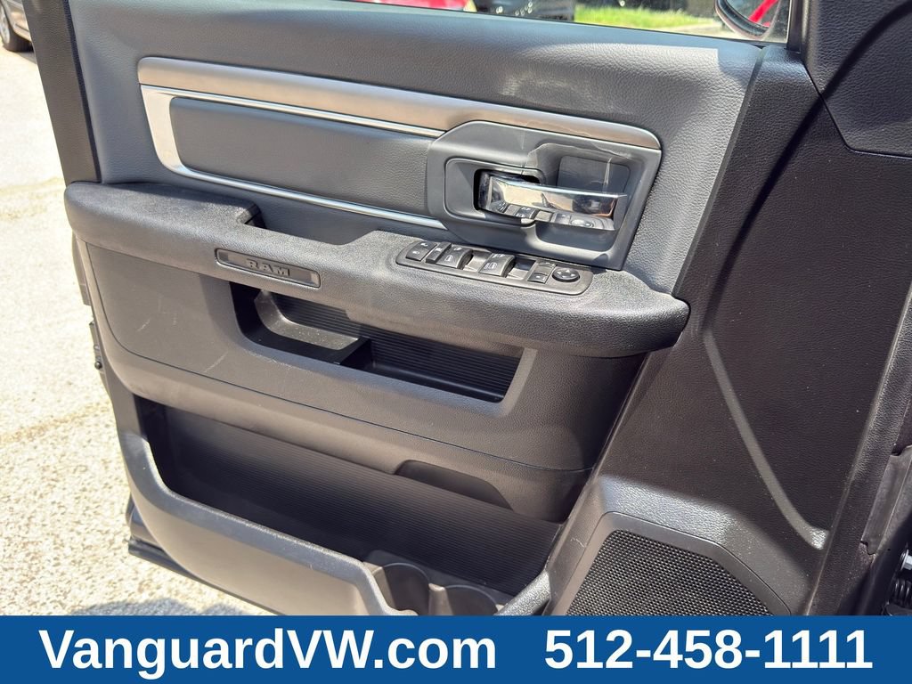 Used 2024 RAM 1500 Classic SLT AWD/4WD image 29