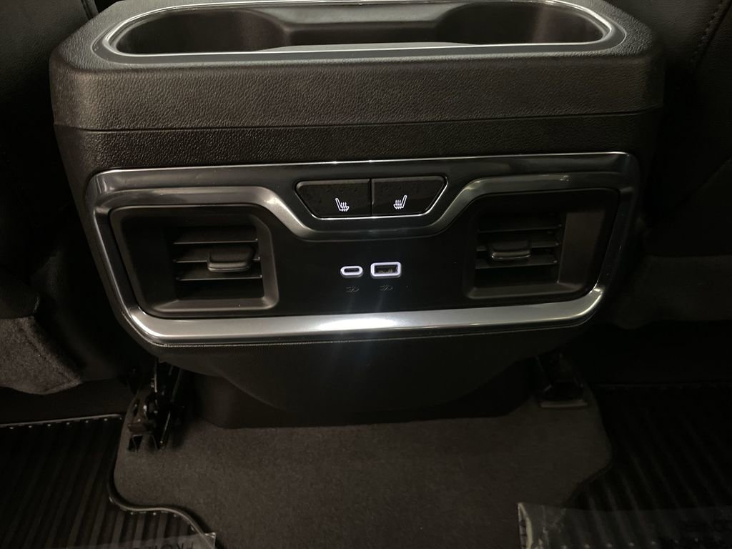 Used 2024 Chevrolet Silverado 2500 LTZ w/ LTZ Premium Package AWD/4WD image 15