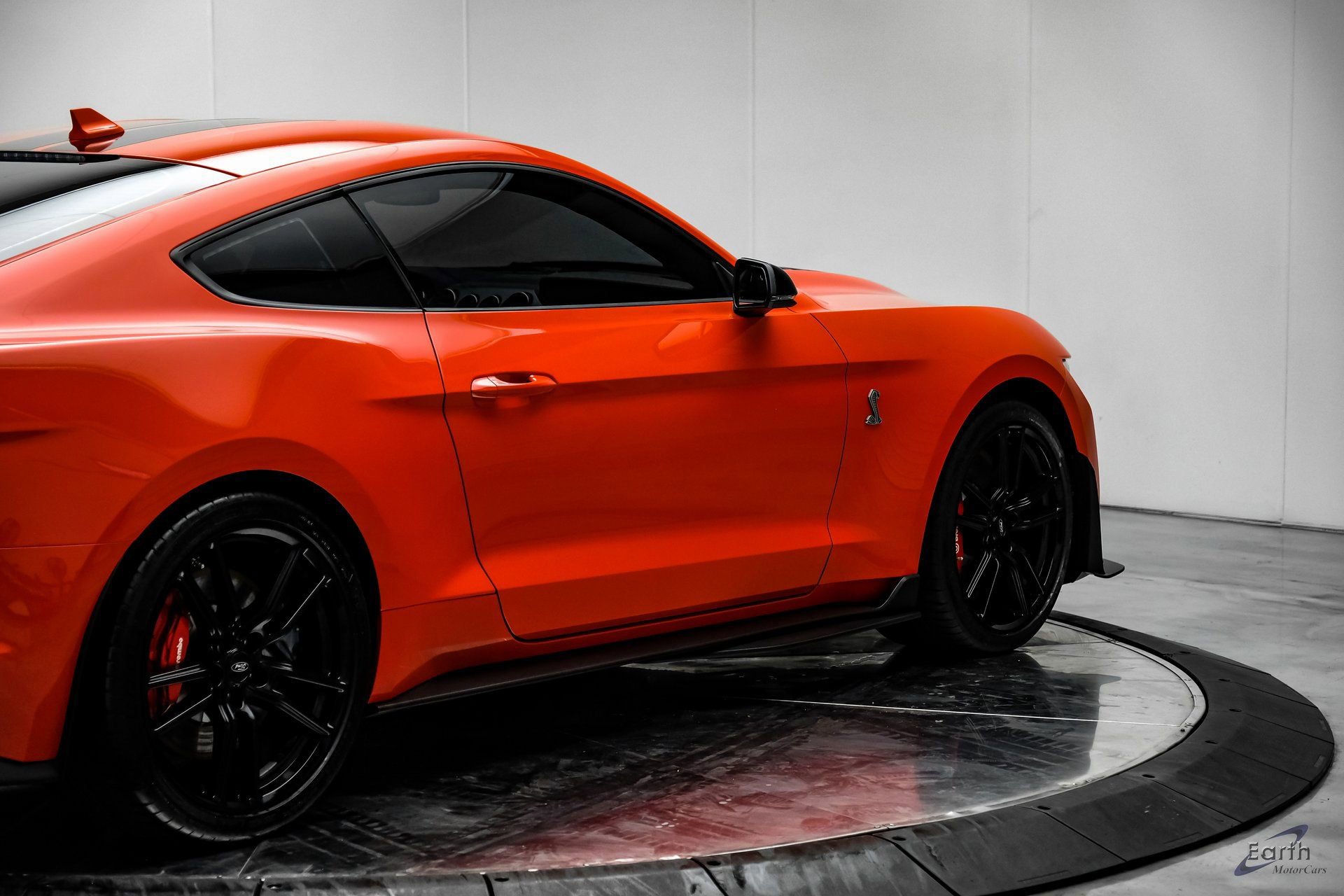 Used 2022 Ford Mustang Shelby GT500 w/ Technology Package image 16