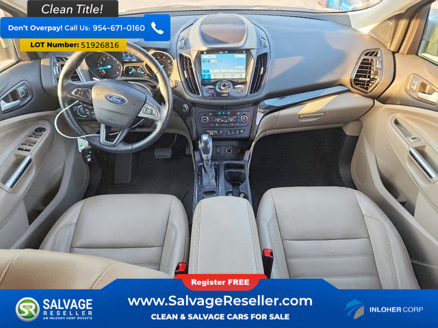 Used 2019 Ford Escape Titanium w/ U9j03 - Titanium Tow Package AWD/4WD image 11