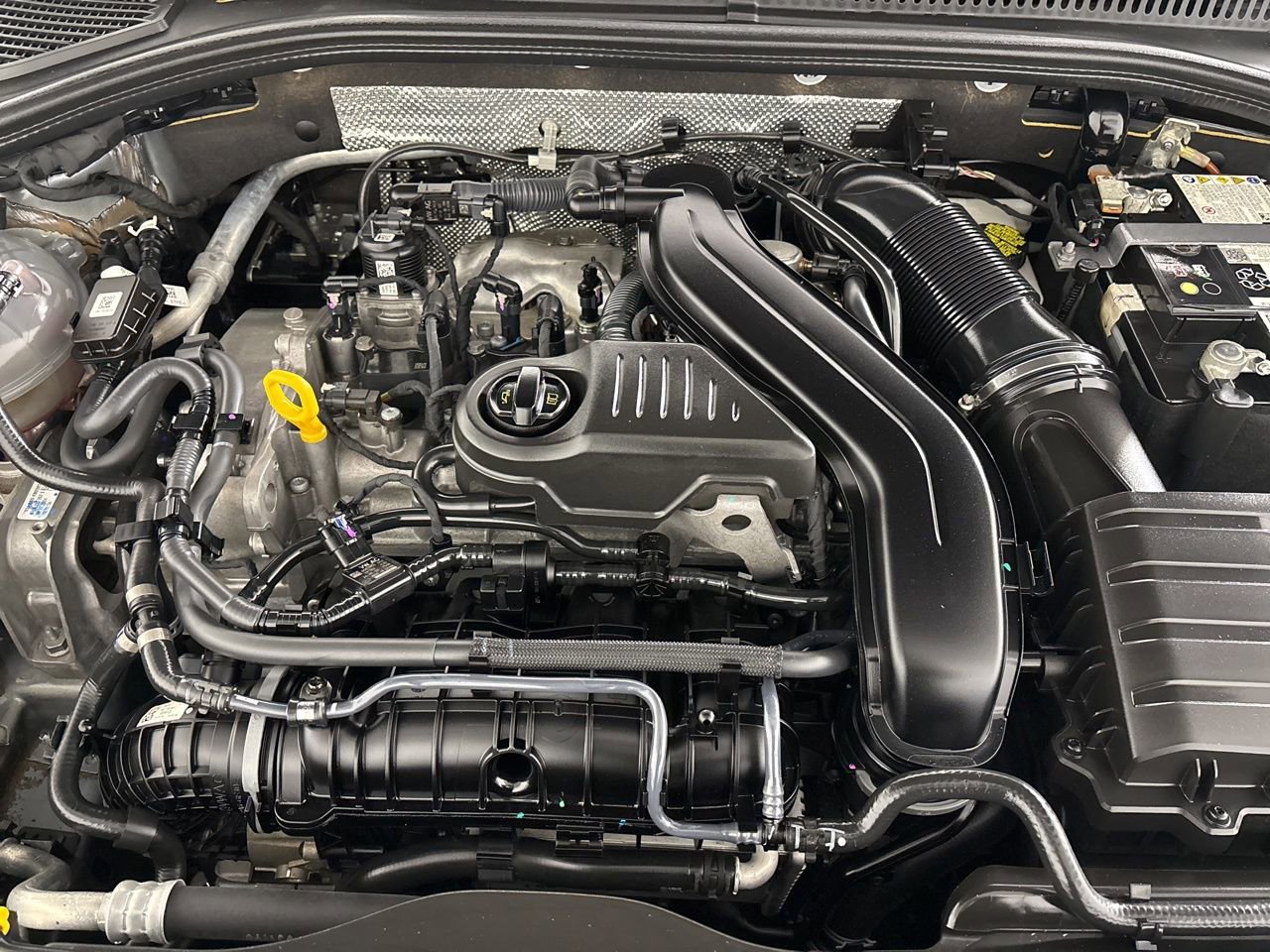 Used 2024 Volkswagen Jetta S image 29