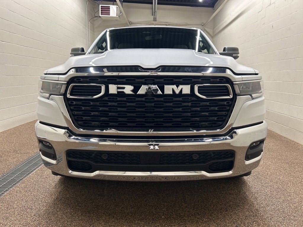 New 2026 RAM 1500 4x4 Crew Cab image 6