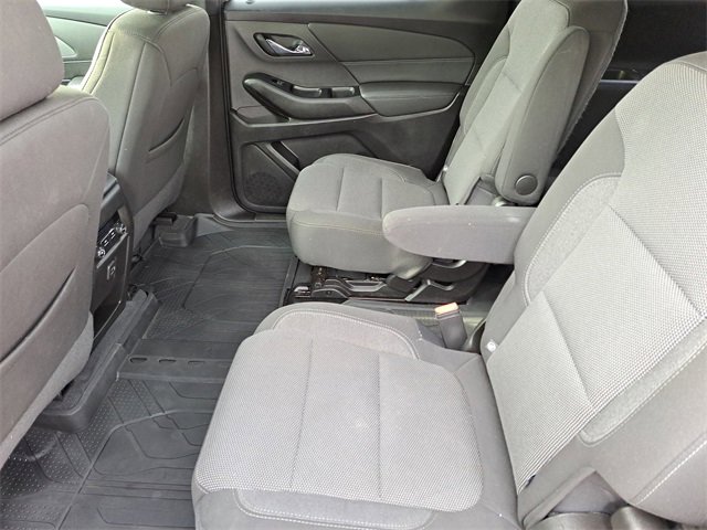 Used 2023 Chevrolet Traverse LT w/ LPO, Floor Liner Package image 27
