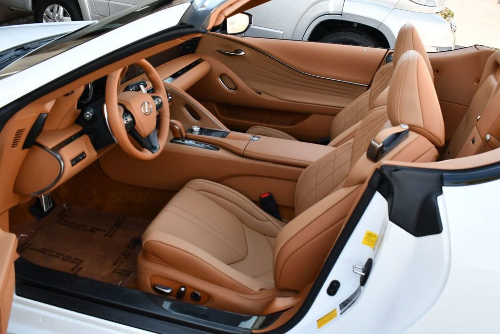 Used 2022 Lexus LC 500 Convertible image 14