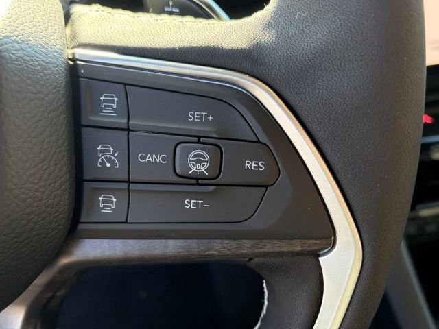 New 2026 Jeep Grand Cherokee Limited w/ Limited Altitude Package image 19