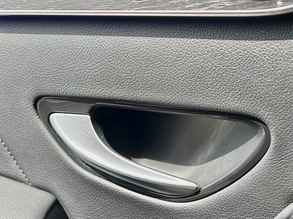 Certified 2022 Mercedes-Benz GLC 300 4MATIC image 36