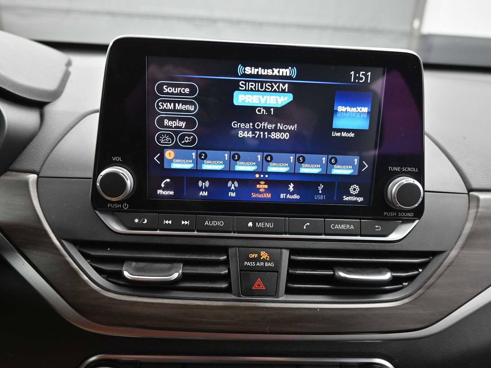 Used 2024 Nissan Altima 2.5 SV image 14