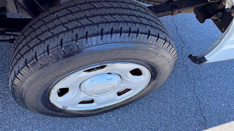 Used 2005 Ford F150 STX image 30