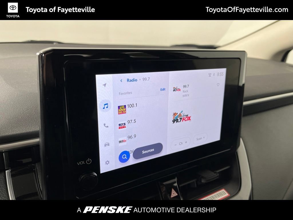 Used 2026 Toyota Corolla LE FWD image 27