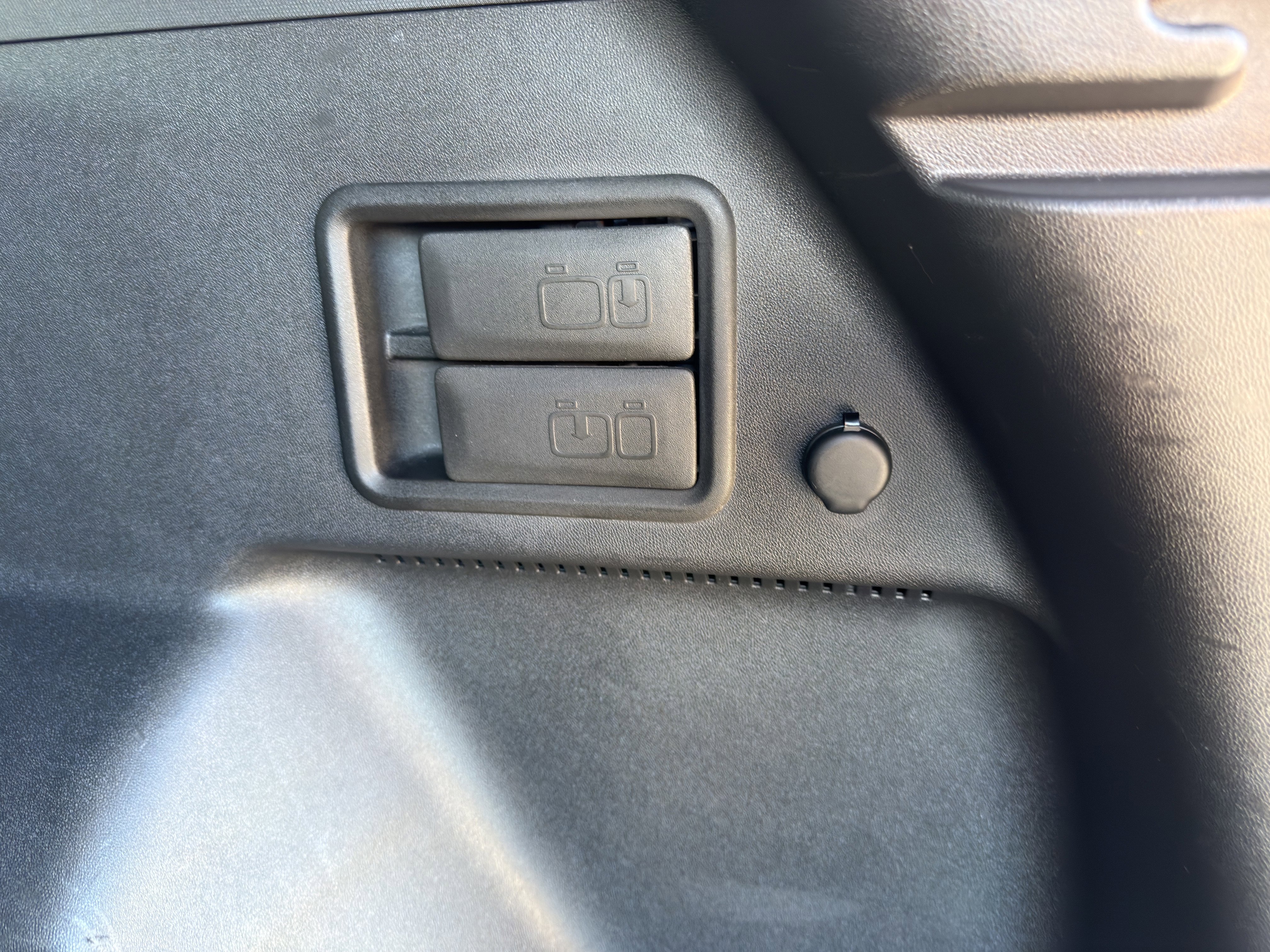 Used 2024 Chevrolet Equinox LT image 18