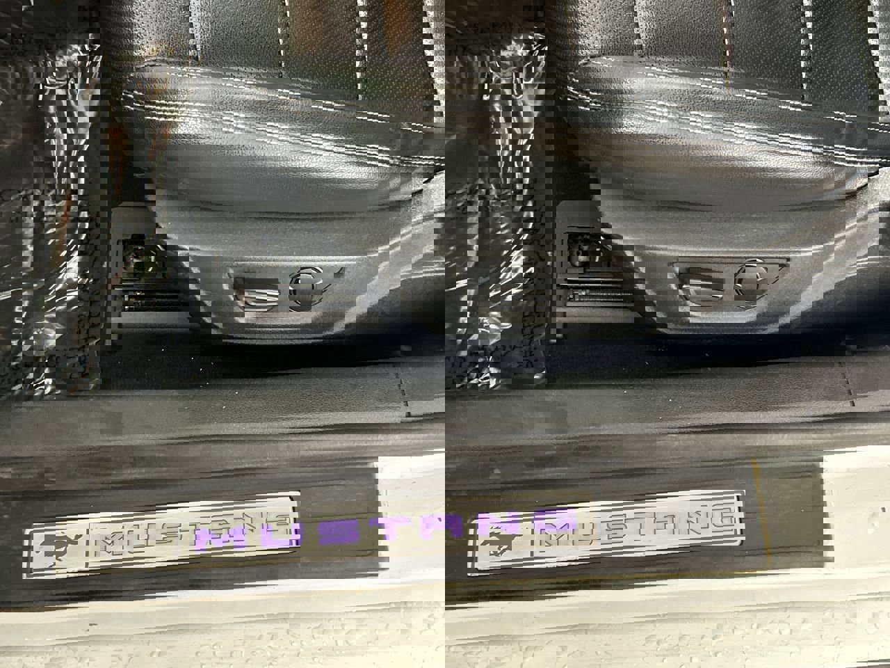 Used 2022 Ford Mustang Premium image 20