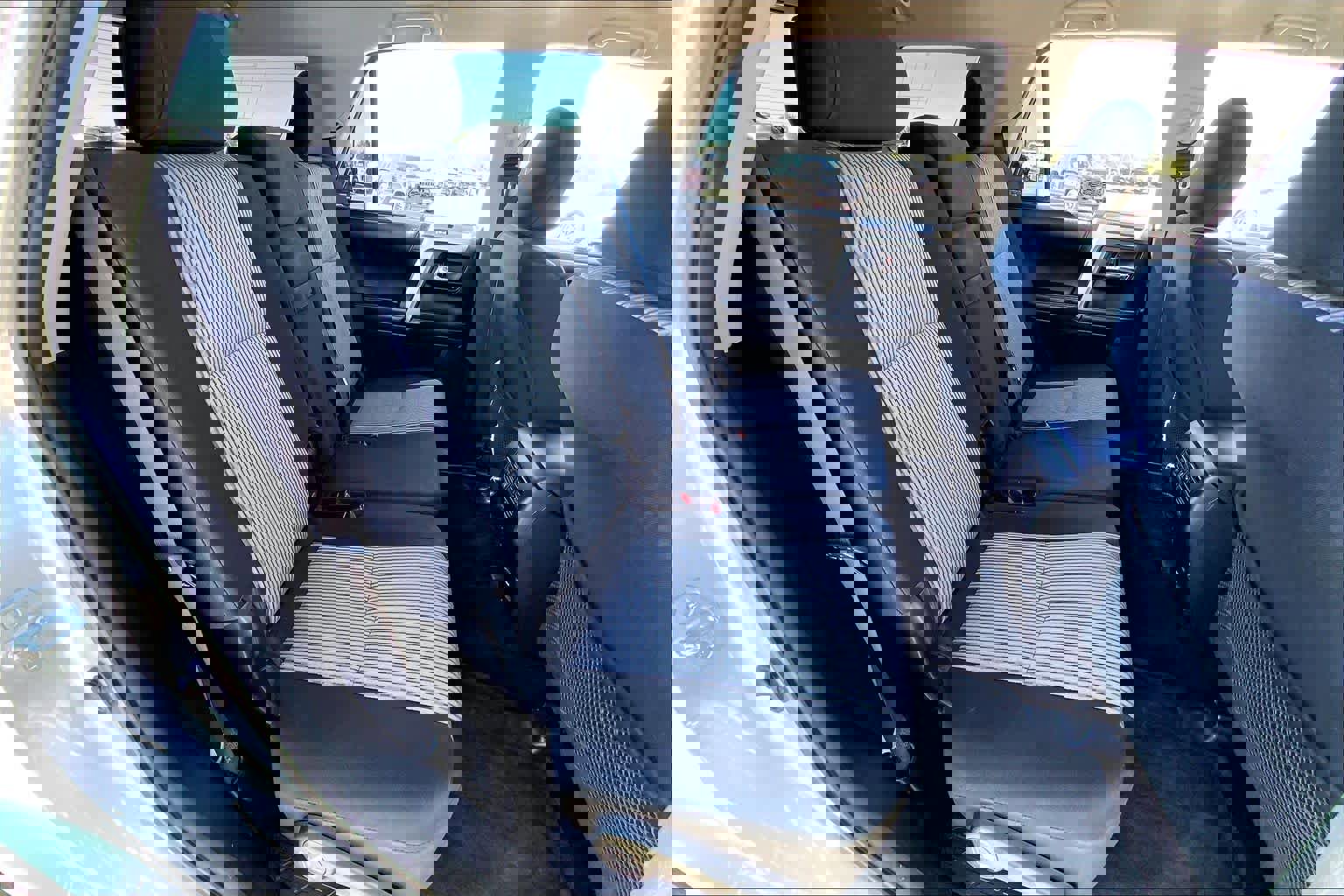 Used 2015 Toyota 4Runner SR5 image 19