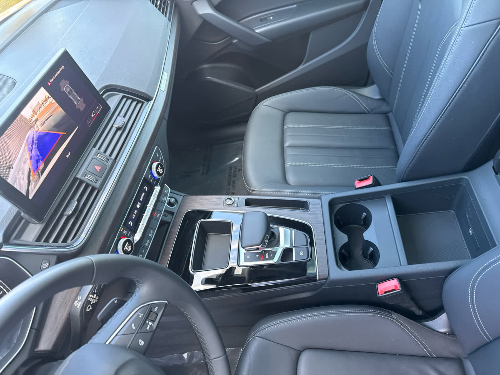 Used 2023 Audi Q5 2.0T Premium w/ Convenience Package image 13