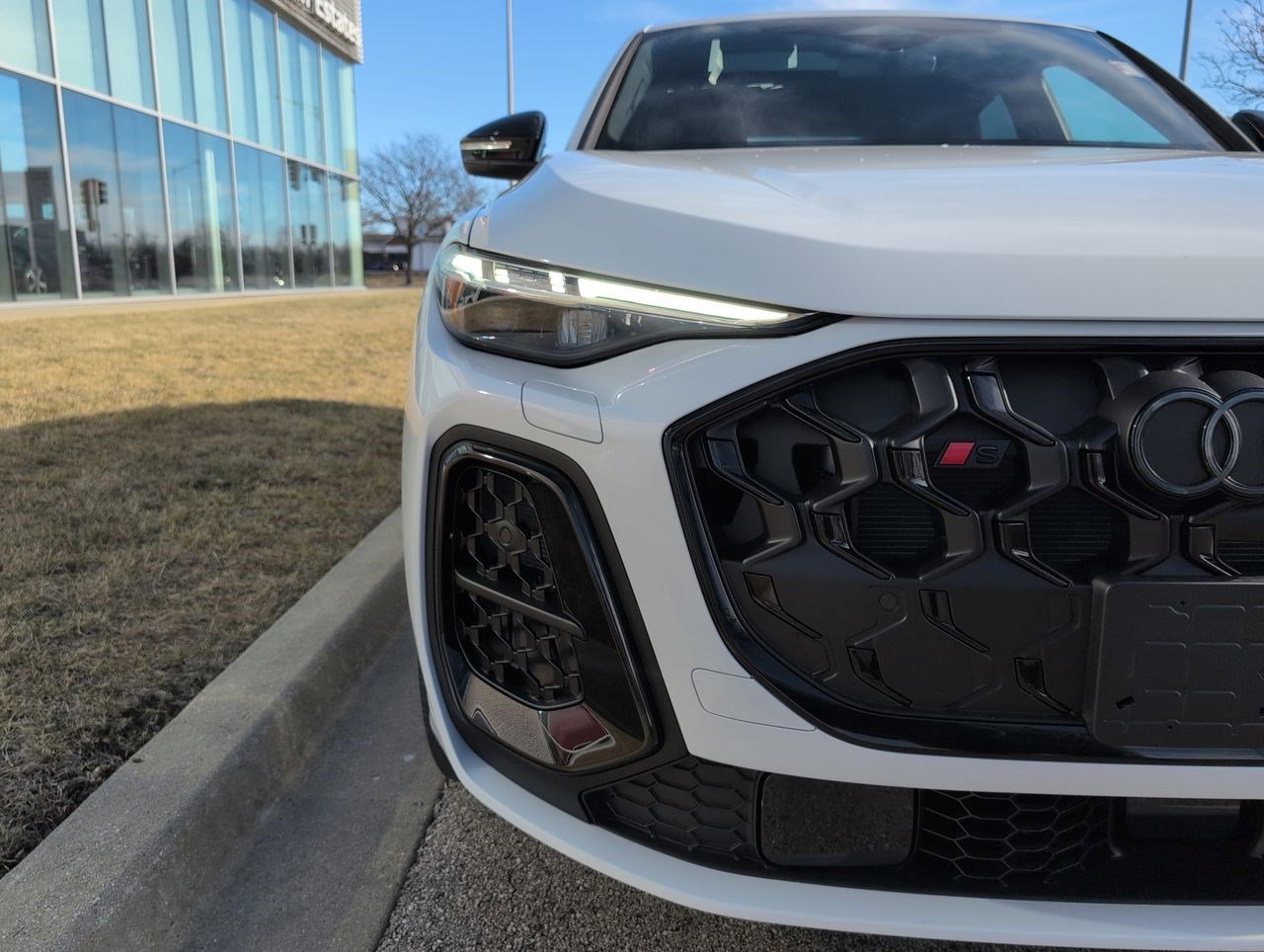 New 2025 Audi SQ5 Premium Plus image 38