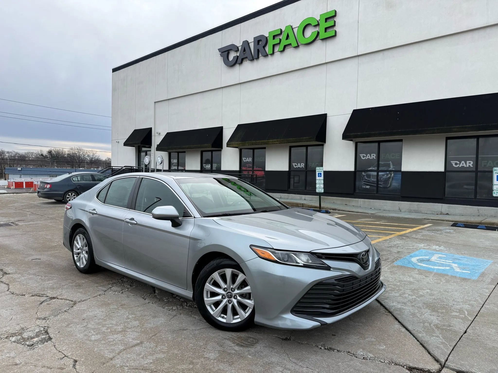 Used 2018 Toyota Camry LE w/ Protection Package (Q2) image 1