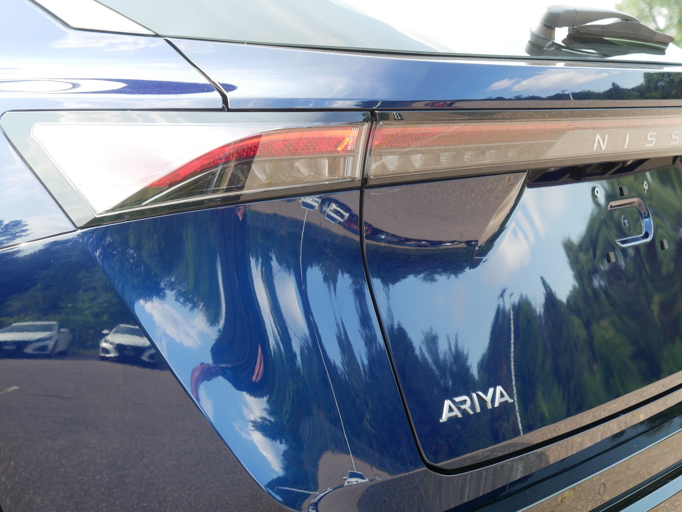 Certified 2024 Nissan Ariya AWD image 17