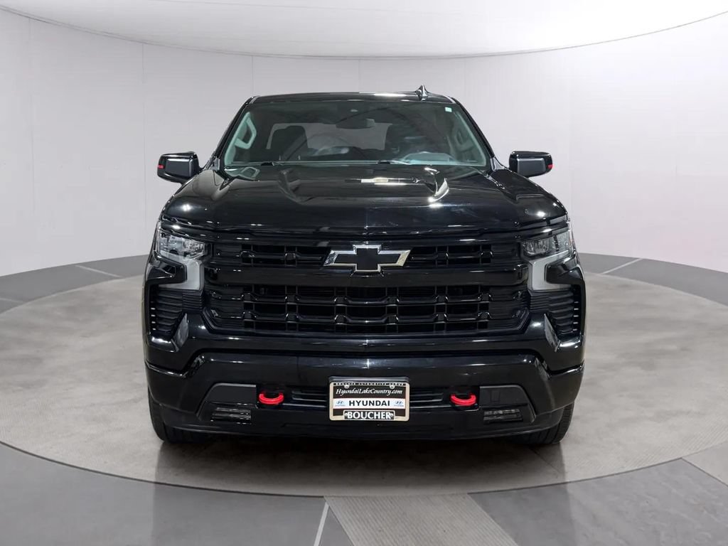 Used 2023 Chevrolet Silverado 1500 RST w/ Redline Edition AWD/4WD image 8