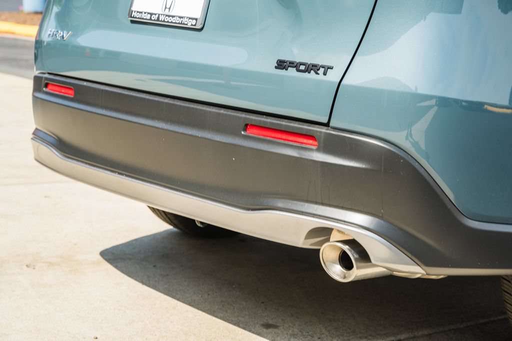 Certified 2025 Honda HR-V Sport image 9