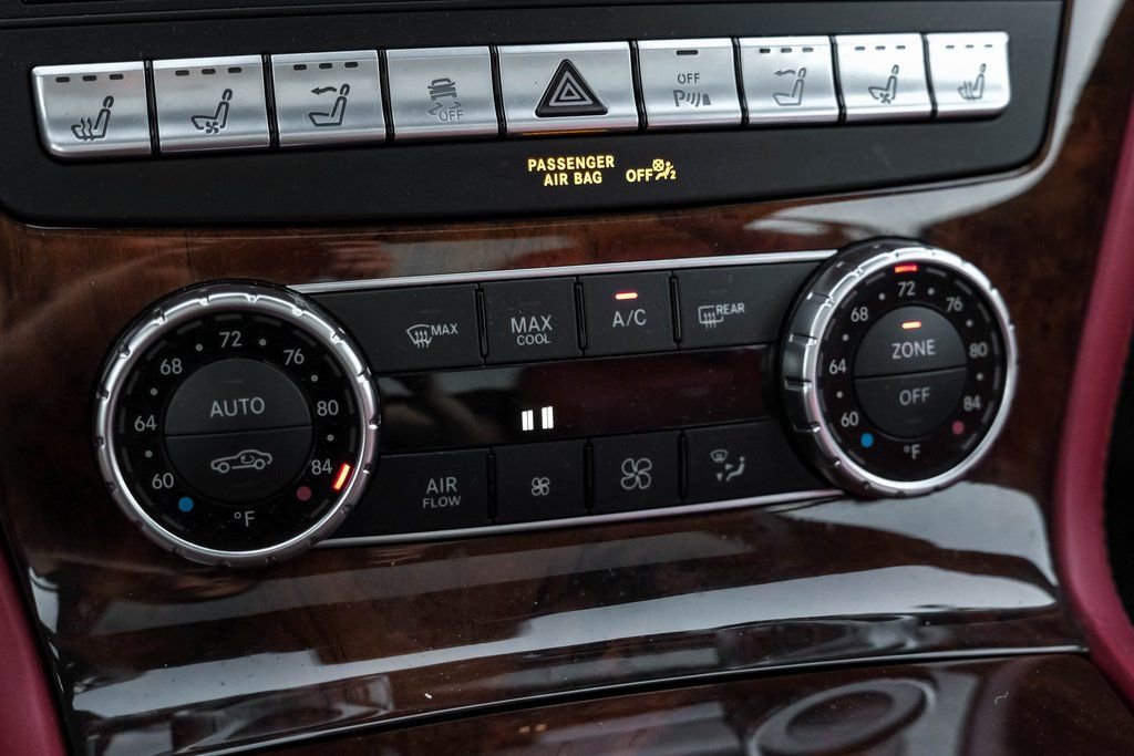 Used 2016 Mercedes-Benz SL 550 image 30