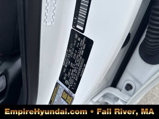 Used 2024 Kia Forte LXS image 18