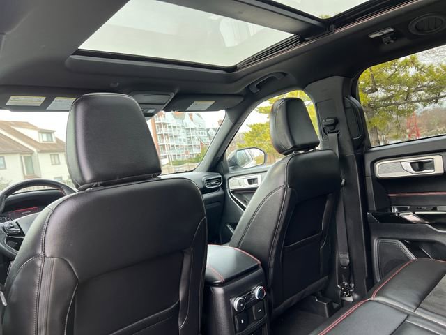 Used 2022 Ford Explorer ST-Line image 27