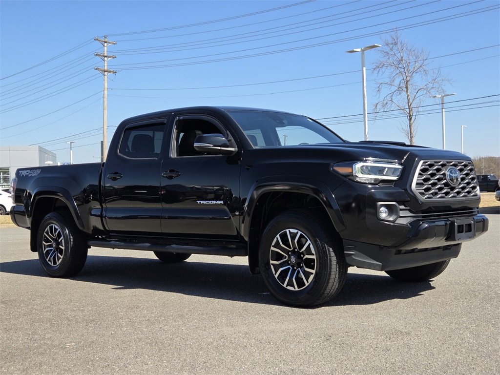 Used 2023 Toyota Tacoma TRD Sport w/ TRD Premium Sport Package image 4