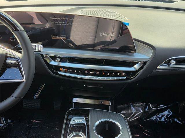 New 2026 Cadillac Lyriq Sport image 33